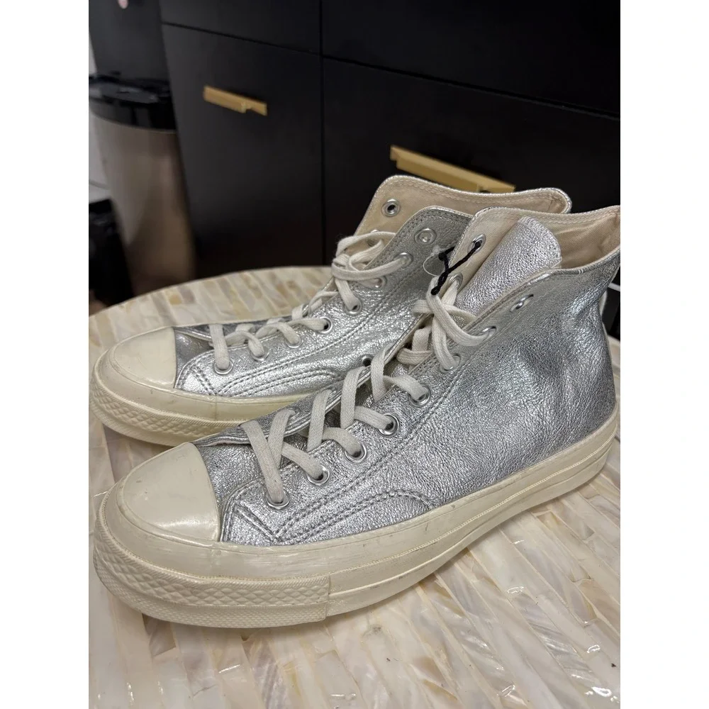 Converse Chuck 70 High Top Metallic Silver Cracked Leather Sneakers 561731C 9.5
